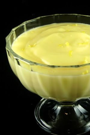 Lemon Pudding Recipes, Lemon Curd Dessert, Custard Pudding, Homemade Pudding, Lemon Pudding, Lemon Desserts, Lemon Recipes, Pudding Recipes, Eat Dessert