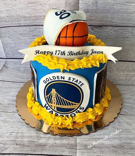 Steph Curry Birthday Cake, Steph Curry Cake, Stephen Curry Cake, Cake With Nutella Filling, Chocolate Cake With Nutella, Cake With Nutella, Nutella Filling, Alice In Wonderland Props, Basketball Cake