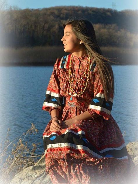 What type of clothes did Cherokee women wear? - Quora Traditional Cherokee Tear Dress, Cherokee Tear Dress, Cherokee Symbols, Indian Pics, Tear Dress, Native American Dress, Native American Woman, Cherokee Dress, Native American Clothing