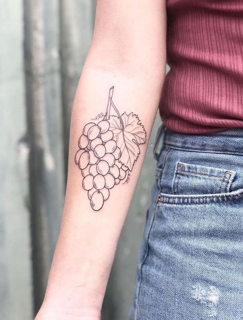 Grapes Tattoo Design, Grape Tattoo Minimalist, Grapevine Tattoo, Grape Tattoo, Watermelon Tattoo, Interesting Tattoos, Eyeball Tattoo, Strawberry Tattoo, Horse Tattoo Design