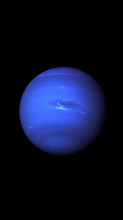 Neptune Wallpaper, Neptune Planet, Astronomy Stars, Planets And Moons, Wallpaper Inspiration, Planets Wallpaper, Wallpaper Earth, Universe Galaxy, Space Pictures