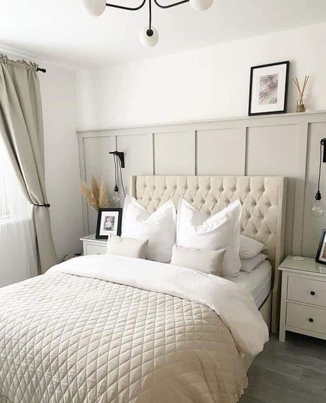 Neutral Bedroom With Panelling, Beige Bedroom Panelling, Bedroom Decor Ideas Diy, Simple Bedroom Decor Ideas, Bedroom Inspiration Grey, Simple Bedroom Decor, Neutral Bedroom Decor, Neutral Bedrooms, Makeover Bedroom