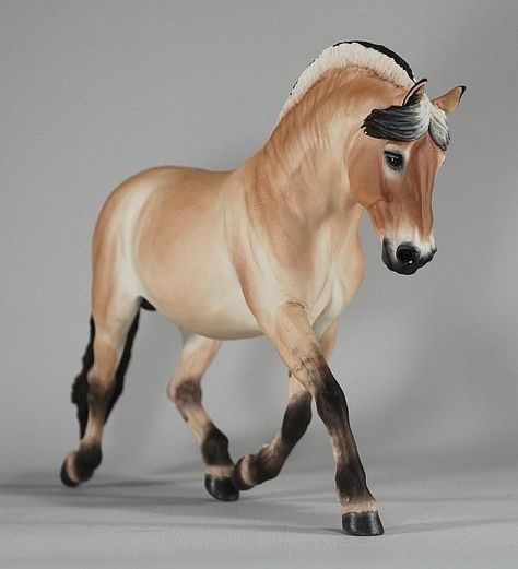 Bryer Horses, Barrel Racing Saddles, Schleich Horses, Fjord Horse, Horse Halters, Horse Show Clothes, Toy Horses, Barrel Racing Horses, Breyer Horse