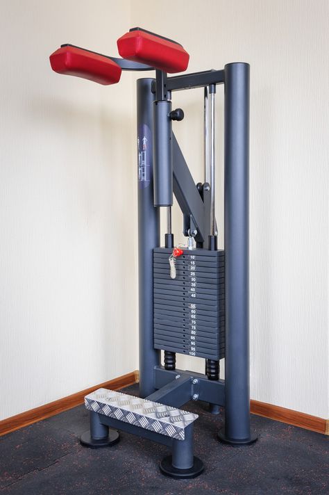 Calf Raise Machine, Standing Calf Raise, Diy Gym Equipment, Home Gym Inspiration, Gym Equipment Workout, Dream Gym, Calf Machine, Calf Exercises, Diy Gym