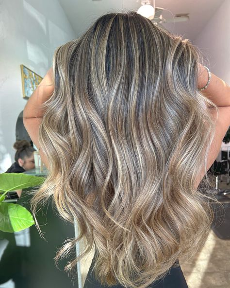 Dimensional balayage 
Blonde hair 
Brown hair 
Fall hair 
Summer hair 
Hair styles Brown And Blonde Dimensional Hair, Melted Balayage, Dimensional Blonde Balayage, Blonde Dimensional Hair, Dimension Hair, Balayage Fall, Dimensional Balayage, Dimensional Hair, Brown And Blonde