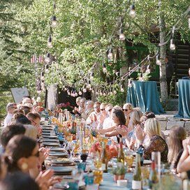 kaitlin jeremy rehearsal dinner guests at table Backyard Rehearsal Dinner, Dinner Toast, Welcome Dinner, Event Planning Career, Event Planning Decorations, Renewal Wedding, Backyard Picnic, Wedding Movies, Pre Wedding Party