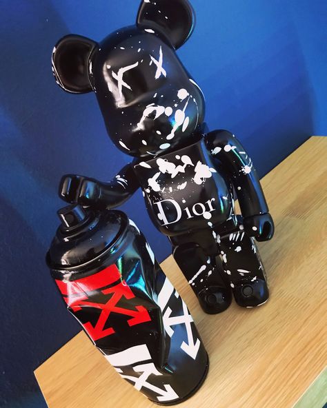 Custom Bearbrick Custom Bearbrick, Bear Brick, Takashi Murakami, Art Interior, Pop Star, Custom Creations, Skateboard, Prada, Dior