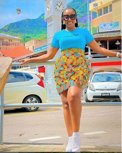 Ankara Skirt Ideas, Ankara Mini Skirt Styles, Ankara Skirt Styles High Waist, Ankara Skirt Styles Classy, Ankara Mini Skirt, Pedi Dresses, Fashion Diversity, African Skirt Outfit, Ankara Skirt Styles