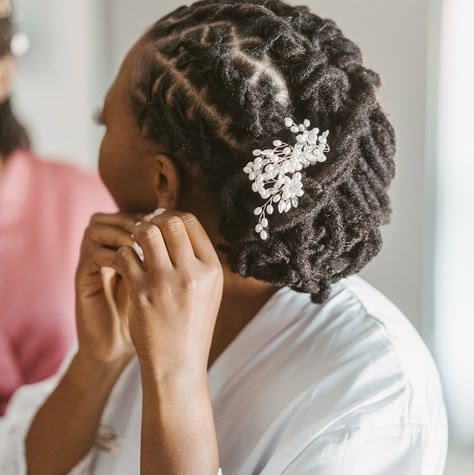 Bridal style inspiration for brides with traditional locs Wedding Hair Dreads Black Women, Bridal Locs Hairstyles Low Bun, Bridal Locs Hairstyles With Veil, Wedding Loc Styles Brides, Locs Bride, Wedding Hair Locs, Dreads Wedding Hairstyles, Locs Bridal Hairstyles, Locs Wedding Hairstyles Brides