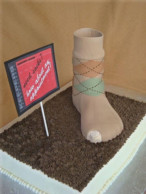 sock cake by springlake cake, Couldn't resist putting this sock on this board.... Desserts Bakery, Low Fat Cake, Modern Groom, Sport Cakes, Recipes Paleo, Sporty Shoes, Abdominal Fat, Cakes For Men, Specialty Cakes