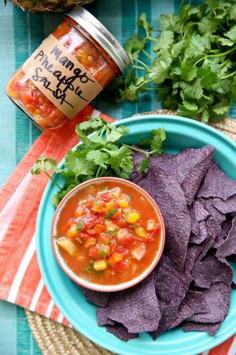 Canned Mango Pineapple Salsa, Appetizer Recipe, Snack Recipe #OurBestBites #Salsa #Canning Salsa Pineapple, Canned Mango, Canning Instructions, Mango Pineapple Salsa, Salsa Canning Recipes, Spicy Pineapple, Our Best Bites, Mango Salsa Recipes, Salsa Guacamole