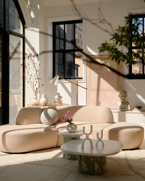 Contemporary Living Room Chairs, Spring Interior Design, Spring Interiors, Soft Feminine, Oval Table Dining, Livingroom Layout, Contemporary Living Room, Room Layout, Architectural Digest