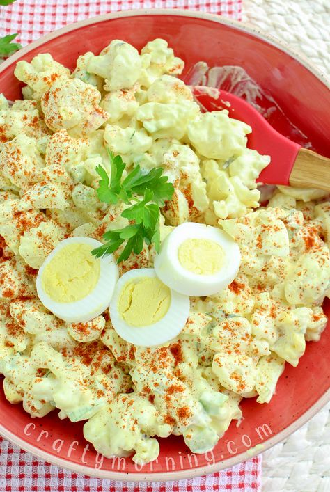 If you're on a low carb or keto diet, this cauliflower potato salad is the perfect side to make this summer! You can hardly notice a difference in taste! Cauliflower Potato Salad Recipe 1 large Cauliflower Potato Salad Recipes, Salad Celery, Cauliflower Potato Salad, Potato Salad Recipes, Best Potato Salad Recipe, Cauliflower Potatoes Salad, Barbecue Side Dishes, Potato Salad Recipe Easy, Potato Salad With Egg