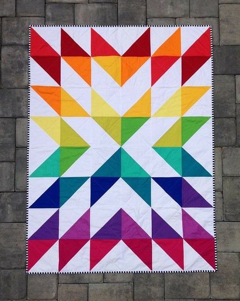 Pride Quilt, Half Square Triangle Quilts Pattern, Hst Quilts, Rainbow Quilts, Modern Quilting Designs, Easy Quilting, Modern Baby Quilt, Triangle Quilts, Block Quilts