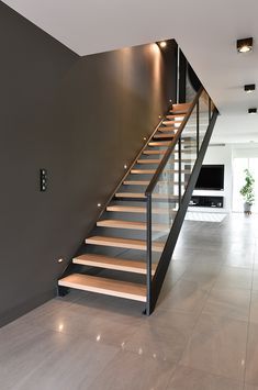 Stair Runner Ideas, Remodel Stairs, Stairs Decoration, Stair Design Architecture, درج السلم, Stairs In Kitchen, Staircase Interior Design, Staircase Design Modern, Stair Design