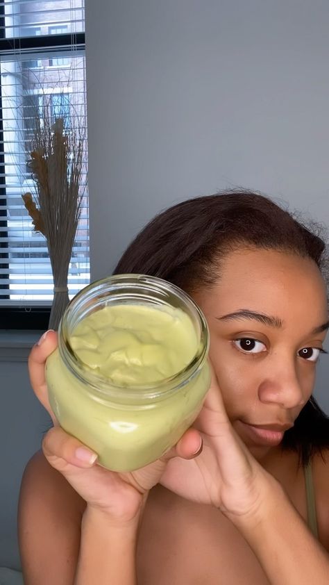 Lani’s Instagram profile post: “Finally trying @iamcardib hair mask 😍🔥 (recipe 👇🏽) -2 avocados 🥑 -banana -mayo -1 egg 🥚 -honey -your choice of oil Have y’all tried…” Banana And Egg Hair Mask, Mayo Hair Mask, Egg Hair, Egg Mayo, Egg Hair Mask, Banana Hair Mask, Hair Mask Recipe, Avocado Hair Mask, Avocado Hair