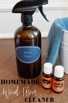 All-natural wood floor cleaner recipe using essential oils. Just 3 ingredients! Natural Wood Floor Cleaner, Homemade Wood Floor Cleaner, Floor Cleaner Recipes, Clean Hacks, Homemade Toilet Cleaner, Wood Floor Cleaner, Clean Baking Pans, Cleaning Painted Walls, Natural Wood Flooring