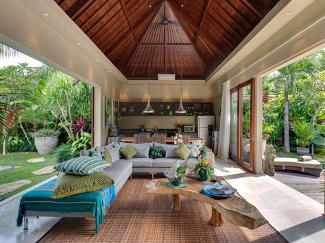 Eshara II - villa Eshara II Bali | Isle Blue Bali Interior Design, Bali Luxury Villas, Balinese Villa, Bali Architecture, Bali Style Home, Tropical House Design, Small Villa, Bali House, Rest House