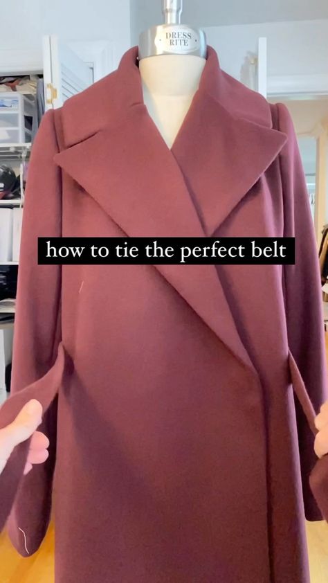 How I like to tie a coat belt (or any other waist tie for that matter 😉) *Save for later. | Instagram Coat Tied Around Waist, Tying A Coat Belt, How To Tie A Jacket Around Your Waist, How To Tie A Belt On A Coat, How To Tie Jacket Around Waist, How To Tie A Coat Belt, Tie A Coat Belt, Belted Coat Outfit, How To Tie A Belt