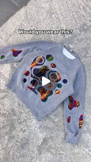 Sweatshirt Refashion Remake, Clothing Remakes, Sweater Upcycle, Reworked Hoodie, Jumper Ideas, Clothing Refashion, Hoodie Upcycle, Remake Clothes, Reworked Clothes