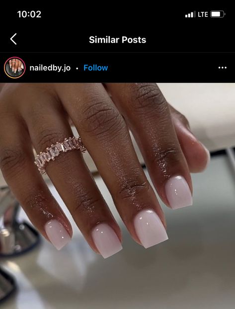 Classy Short Acrylic Nails Square, Ombré Short Square Nails, Subtle Nails Gel, Short Thick Acrylic Nails, Short Gel Acrylic Nails Square, Short Wedding Nails Black Women, Natural Nail Acrylic Overlay, Short French Tip Polygel Nails, Short White Overlay Nails