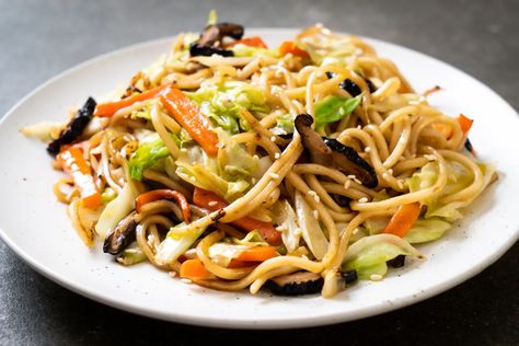 Soba Noodle Recipe, Veggie Lo Mein, Blue Zones Diet, Blue Zones Recipes, Bean And Vegetable Soup, Vegetable Lo Mein, Zone Recipes, Gallo Pinto, Beans Vegetable