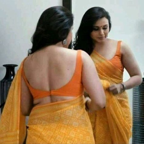 360 Likes, 22 Comments - Rani Mukherjee (@ranimukherjichopra) on Instagram: “Bold💥🔥” Rani Mukherjee, Rani Mukerji, Backless Blouse Designs, Backless Blouse, Beautiful Smile Women, Indian Beauty Saree, Bollywood Fashion, Saree Blouse