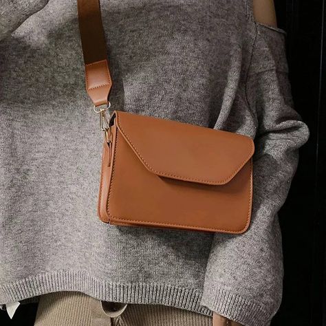 Korean Sling Bag, Aliexpress Finds, Casual Clutch, Packing Bags, Luxury Designer Handbags, Crossbody Bags For Women, Casual Design, Shoulder Messenger Bag, With Meaning