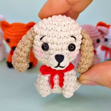 Small Dog Crochet, Puppy Crochet Pattern, Puppy Crochet, Cutest Crochet, Crochet Penguin, Altoid Tin, Tiny Dog, Small Crochet, Crochet Teddy