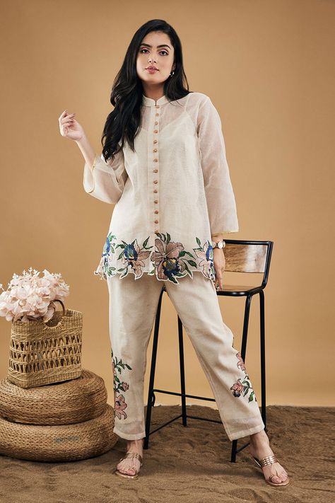 Shop for Soup by Sougat Paul Off White Handloom Net Orchid Bloom Applique Top And Pant Set for Women Online at Aza Fashions Co Ords Outfits, Pakistani Fashion Casual, Embroidered Belt, Coord Set, Embroidered Organza, Designer Dresses Casual, Boutique Dress Designs, Top And Pants Set, Stylish Dress Book