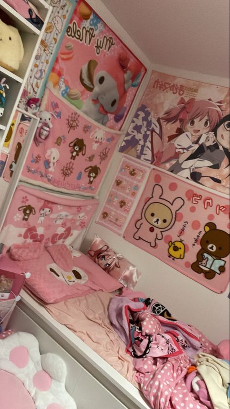 How To Make Your Room Kawaii, Sanriocore Room, Sanrio Aesthetic Room, Pink And Blue Room Ideas, Jojifuku Room, Cluttercore Room, Agere Room, Rilakkuma Room, Miku Room