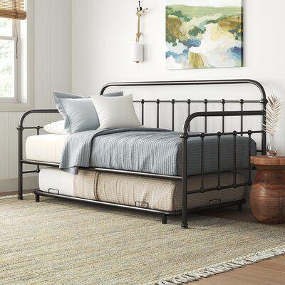 Divan Cama, Modern Rustic Bedrooms, Metal Daybed With Trundle, Trundle Mattress, Twin Daybed With Trundle, Twin Daybed, Twin Trundle Bed, Metal Daybed, Daybed With Trundle