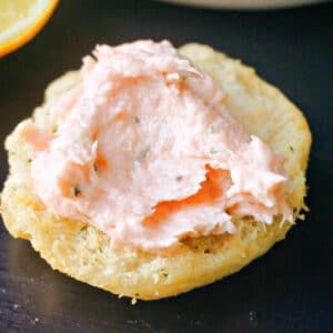 Smoked Salmon Pâté - My Gorgeous Recipes Salmon Pate Recipe, Valentines Recipe, Salmon Wellington Recipe, Puff Pastry Cups, Salmon Puffs, Salmon Pate, Smoked Salmon Pate, Pastry Cups, Smoked Salmon Spread