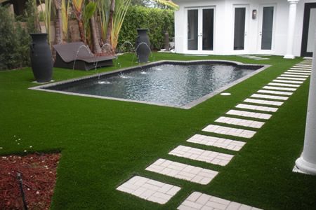 FieldTurf Artificial Turf for Driveways & Pool Decks Crescent Ideas, Turf Patio, Backyard Living Spaces, Small Pool Houses, Pool Landscapes, Turf Roof, Landscaping Around Pool, Turf Backyard, Pool Decking