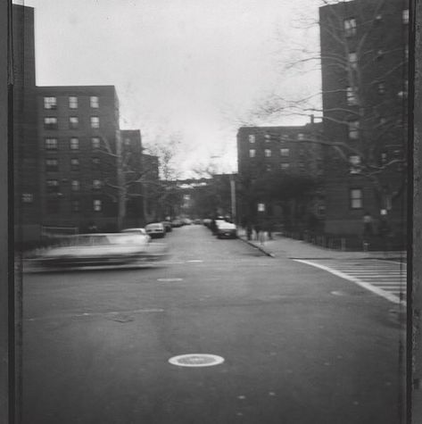 The background to Nas' Illmatic New York Hip Hop Aesthetic, Nas Album Covers, Illmatic Album Cover, Nas Albums, Hip Hop Background, Nas Illmatic, Nasir Jones, Nex York, Hop Aesthetic