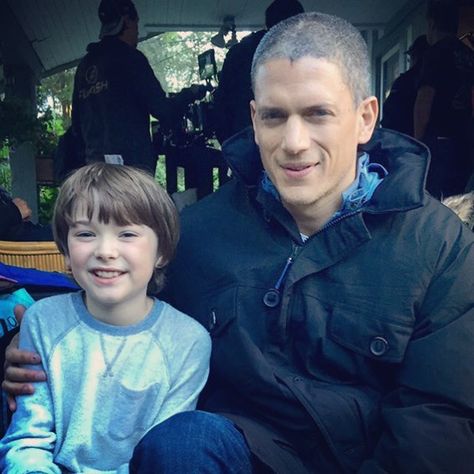 Christian Michael Cooper on Instagram: “TB to @prisonbreak Season 5 The Scofield Boyz 😎😎 #prisonbreak #prisonbreak5 #throwback #michaelscofield #mikescofield #likefatherlikeson…” Prison Break Season 5, Prison Break Michael, Prison Break 5, Prison Break 3, Michael And Sara, Michael Scofield, Dominic Purcell, Wentworth Miller, Prison Break