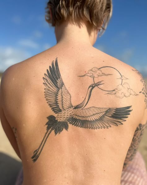 Nikita beaux op Instagram: "Healed for Maxime! Would love to do more of these in the new year. Happy holidays everyone ❤️" Heron Tattoo, Phoenix Tattoo Feminine, Crane Tattoo, Best Tattoo Ever, Back Piece Tattoo, Clever Tattoos, Tattoo Inspiration Men, Intricate Tattoo, Tattoo Collection