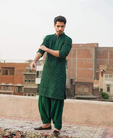 Eid Outfits For Teens, Indian Wedding Clothes For Men, Eid Celebration, Mehndi Outfit, Pakistani Kurta, Wedding Kurta For Men, Mehendi Outfit, Gents Kurta Design, Gents Kurta