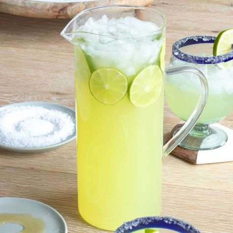 Margarita Recipes Large Batch, Pitcher Of Margaritas Recipe, Big Batch Margarita Recipe, Batch Margarita Recipe, Large Batch Margarita Recipe, Margaritas For A Crowd, Pitcher Margaritas, Red White Blue Drink, Cocktail For A Crowd