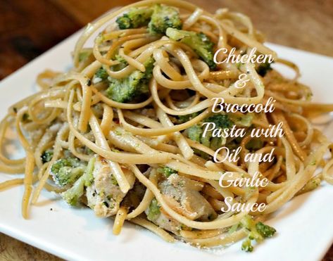 Pasta With Chicken And Broccoli, Garlic Oil Pasta, Chicken Broccoli Pasta Recipes, Chicken And Broccoli Pasta, Garlic Pasta Recipe, Broccoli Pasta Recipe, Chicken Broccoli Pasta, Garlic Broccoli, Garlic Sauce Recipe