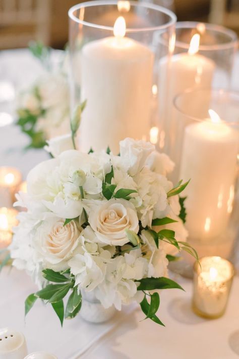 White Roses And Candles Wedding, Wedding Decor White Flowers, White Wedding Floral Centerpieces, White Rose Wedding Centerpieces, White Flower Arrangements Wedding, White Wedding Flowers Reception, Branch Arrangements, Cocktail Table Centerpieces, White Wedding Flowers Centerpieces