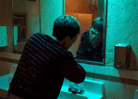 Cinematic Photography Bathroom, Bathroom Film Scene, Bathroom Horror Scene, Bathroom Scenes In Movies, Bathroom Cinematography, Bathroom Cinematic, Mirror Cinematography, Movie Bathroom Scene, Bathroom Movie Scenes