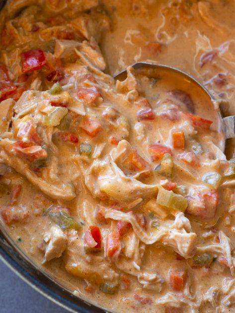 Creamy Cajun Chicken Soup, Cajun Chicken Soup, Easy Wedge Salad, Roasted Tomato Chicken, Spicy Chicken Soup, Creamy Cajun Chicken, Chicken Peppers, Creamy Chicken Soup, Keto Soup