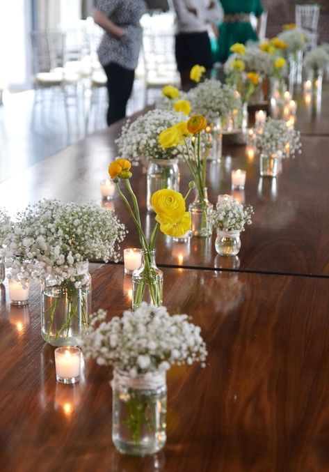 Centerpieces Bud Vases, Cylinder Centerpieces, Spring Centerpieces, Bud Vases Wedding, Bud Vase Centerpiece, Vases Ideas, Yellow Wedding Flowers, Jar Centerpieces, Spring Centerpiece