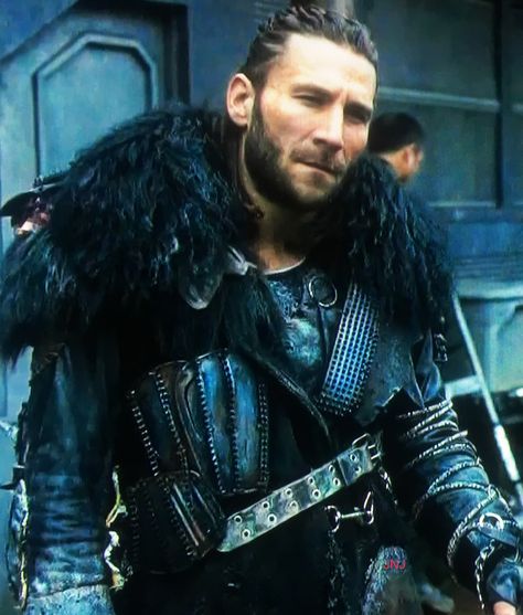 Roan Kom Azgeda, Roan The 100, Zack Mcgowan, King Roan, Charles Vane, The Sweetest Thing Movie, The 100 Show, Novel Characters, The Last Kingdom