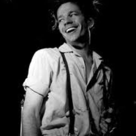 Nate Ruess. Nate Ruess, Nate The Great, Fictional Character Crush, Mark Wahlberg, Male Artist, Last Fm, Beautiful Voice, Latest Music, Cute Celebrities