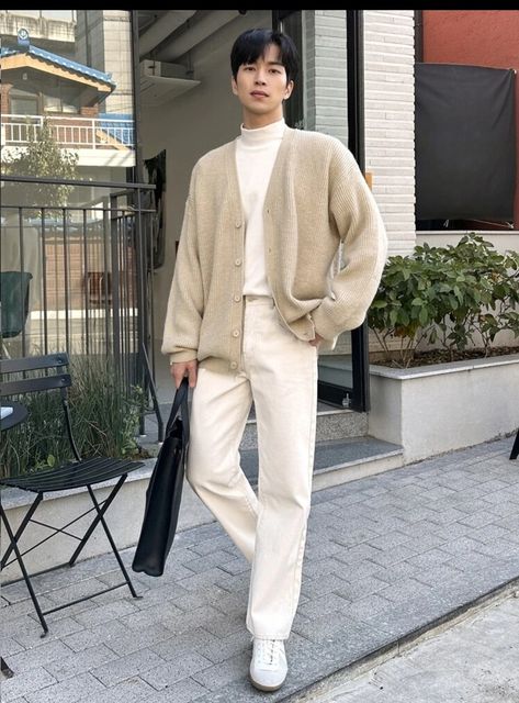 Cardigan Outfit For Boys, Fall Korean Outfits Men, Mens Cardigan Outfit Formal, Korean Fashion Men Formal Style, Korean Ootd Men, Korean Autumn Outfit Men, Modern Formal Outfit For Men, Korean Street Fashion Mens Casual, Clean Boy Outfits