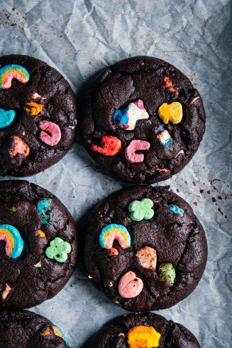 lucky charms chocolate cookies (for st patrick's day) — the farmer's daughter | let's bake something St Pattys Cookies, Lucky Charms Cookies, Sunday Desserts, Granola Cookies, St Patrick's Day Cookies, Brown Butter Chocolate Chip, Lucky Charms Marshmallows, Brown Butter Chocolate Chip Cookies, Bake Something