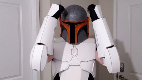 Diy Mando Costume, Mandolorian Costume Diy, Mandalorian Costume Diy, Mandalorian Template, Star Wars Cosplay Male, Mandalorian Armor Templates, Diy Mandalorian Costume, Mandalorian Armor Templates Free, Female Mandalorian Armor Template