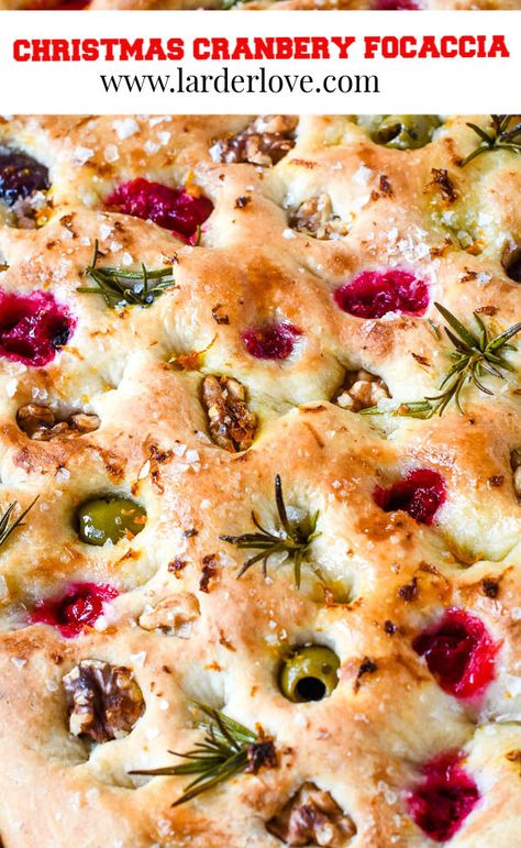 Foccacia Bread Cranberry, Cranberry Orange Focaccia, Christmas Foccacia Bread, Christmas Focaccia Bread, Christmas Bread Recipes, Cranberry Walnut Bread, Christmas Cranberry, Foccacia Bread, Focaccia Bread Recipe